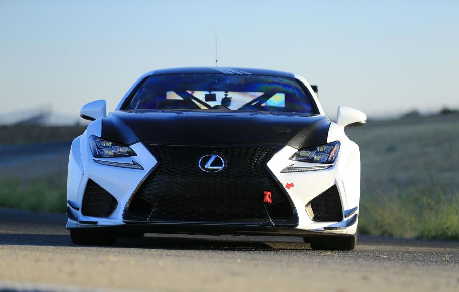  Lexus RC F GT Concept 2015 года  (фото 2 из 10)